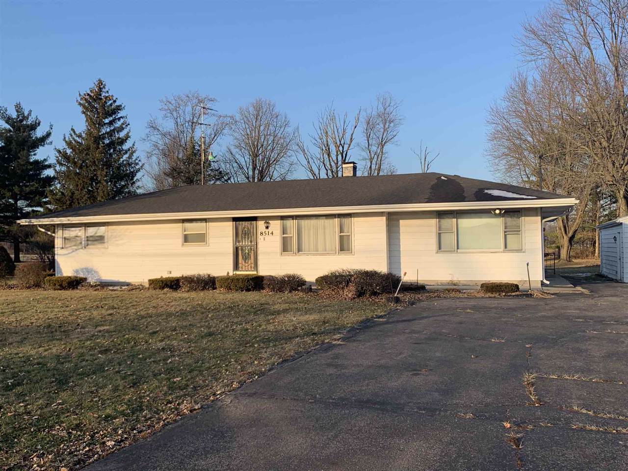 8514 Delphi Pike - Photo 1