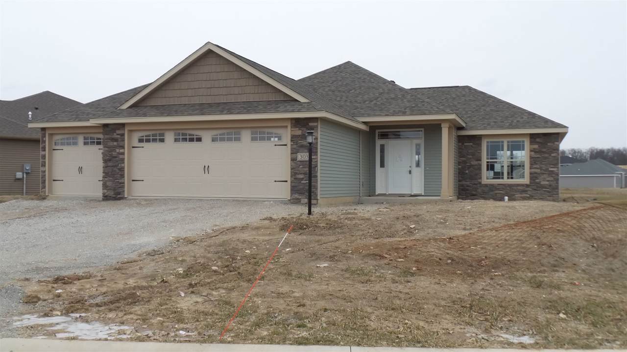 303 Edenbridge Boulevard - Photo 1