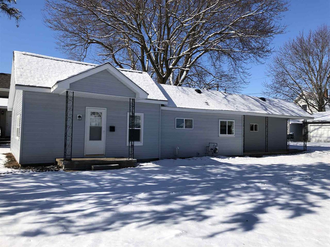 522 3rd Street - Photo 1