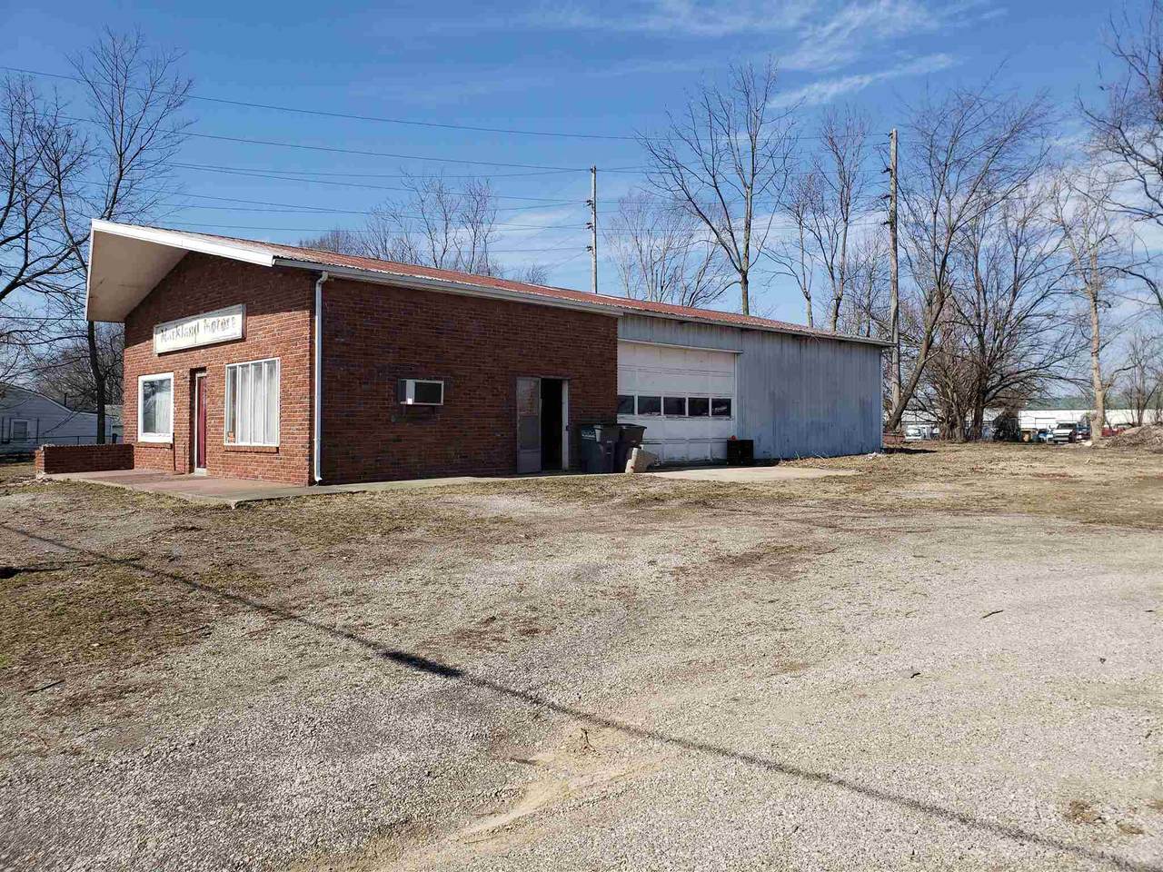 1630 Markland Avenue - Photo 1