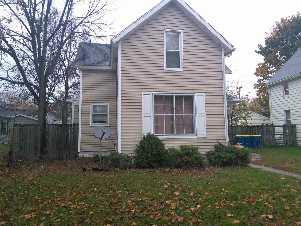 810 3rd Street - Photo 1