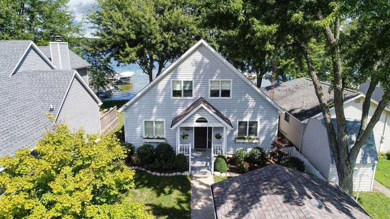 684 Clear Lake Drive - Photo 1 684 Clear Lake Drive - Photo 1