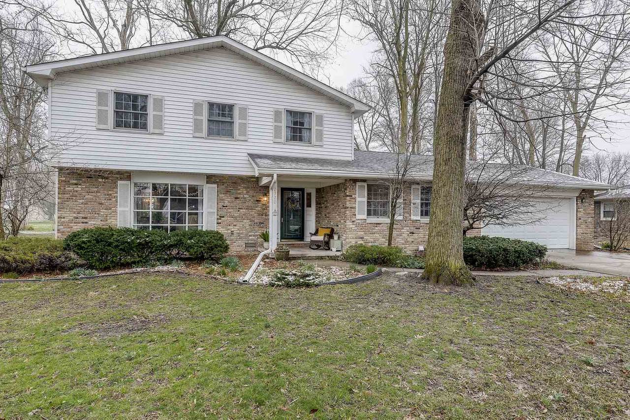 2720 Bagley Drive - Photo 1