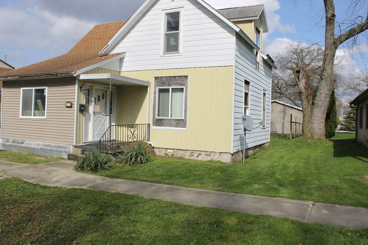 213 Railroad Street - Photo 1