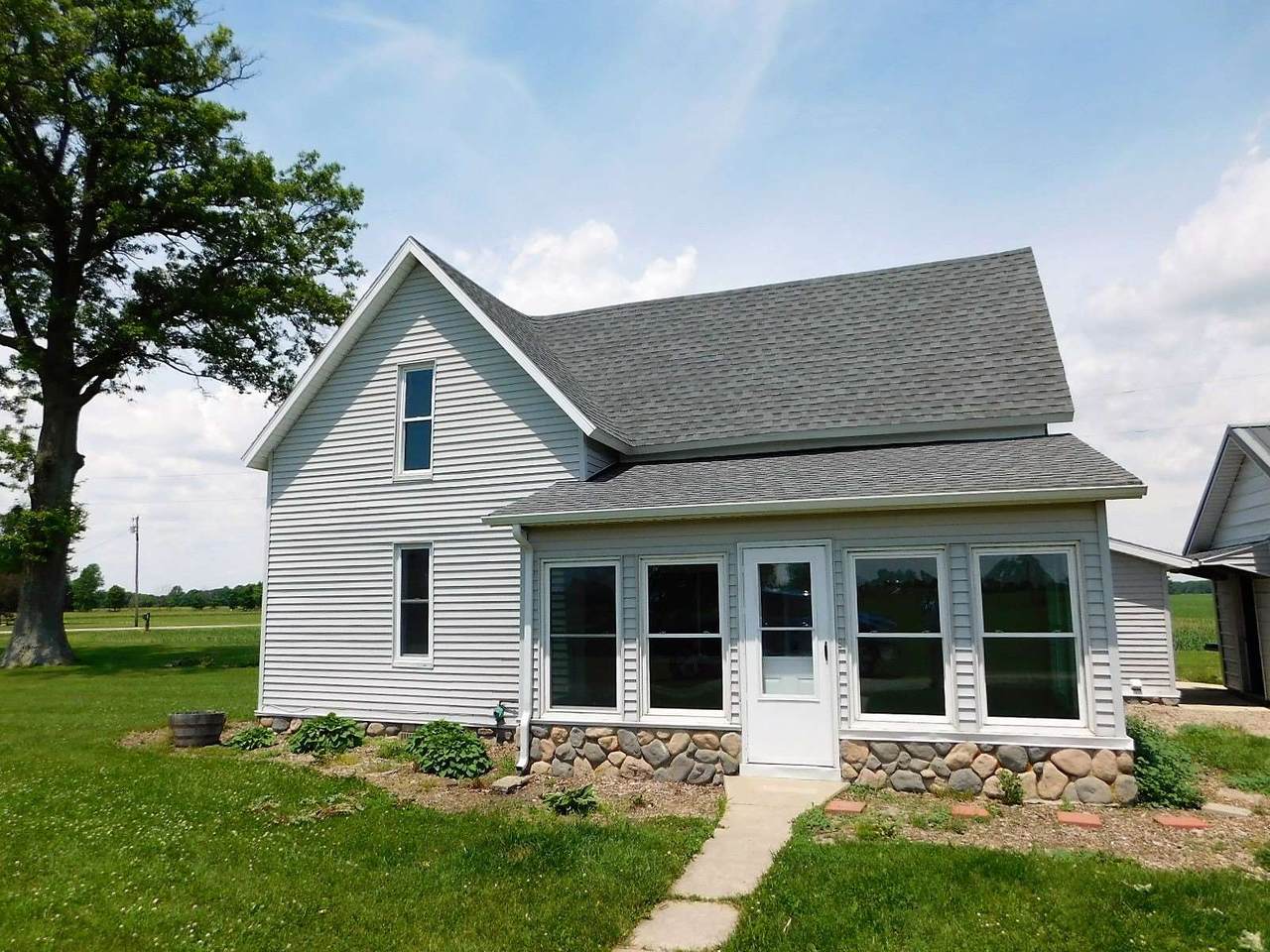 7915 Meridian Road - Photo 1