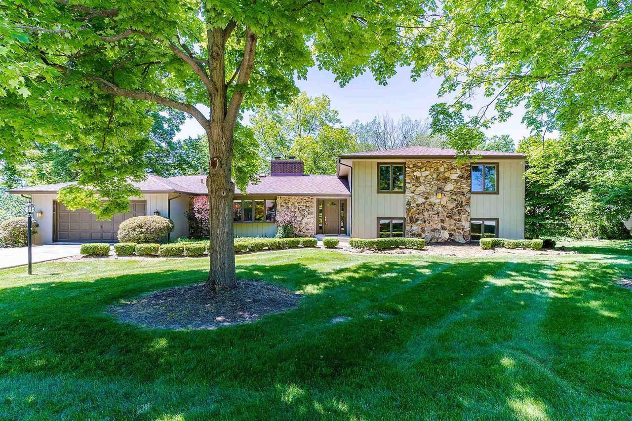 420 Scarbrough Road - Photo 1