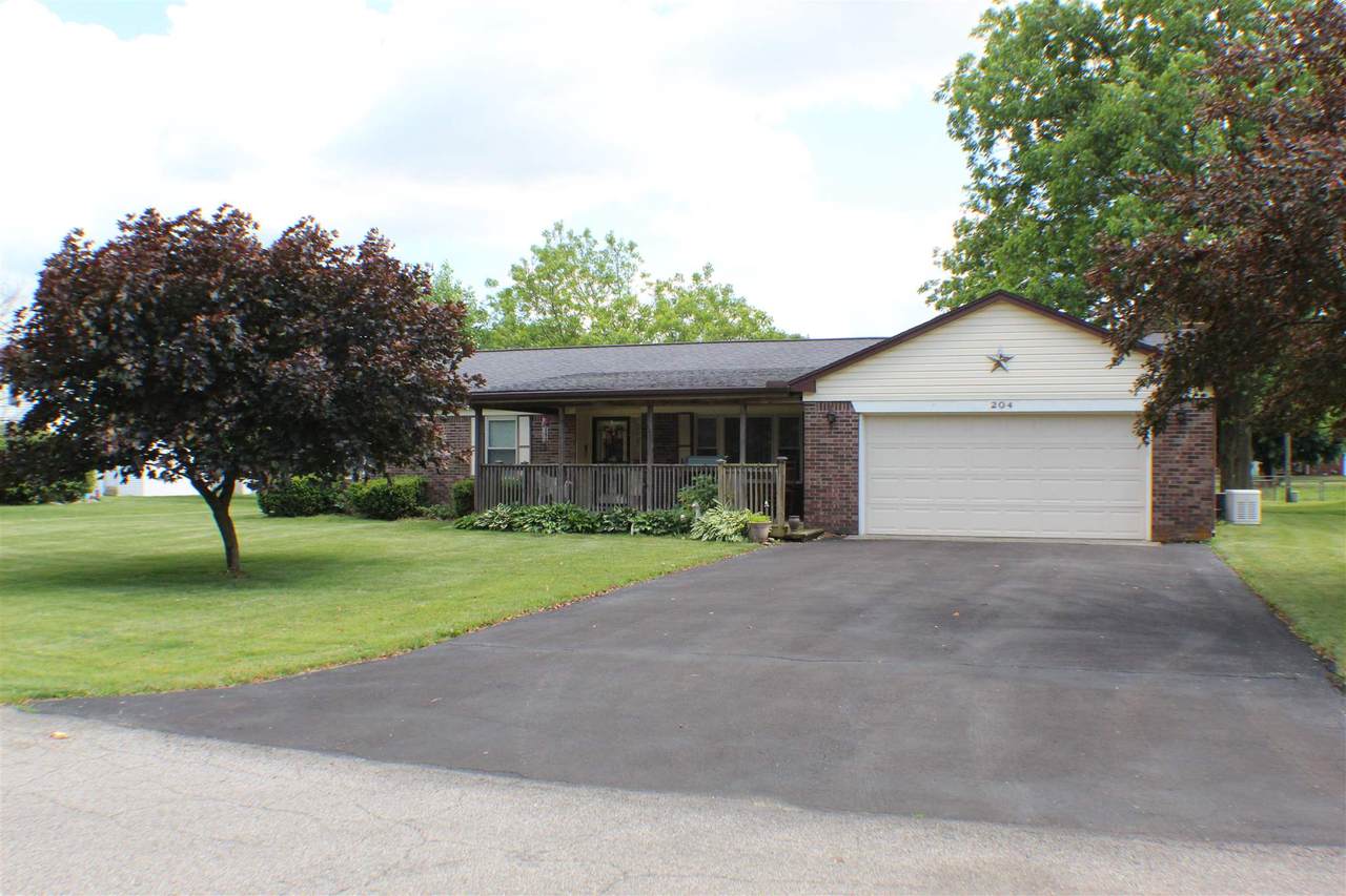 204 Stewart Street - Photo 1