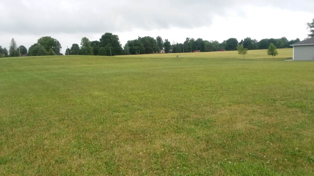 340 Deer Trail - Photo 1