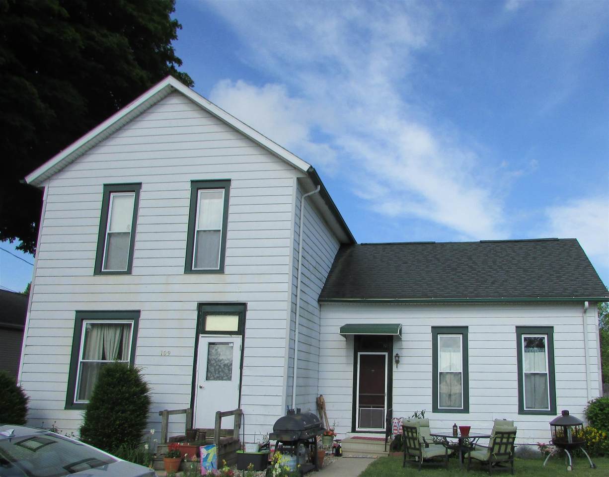 109 Fourth Street - Photo 1