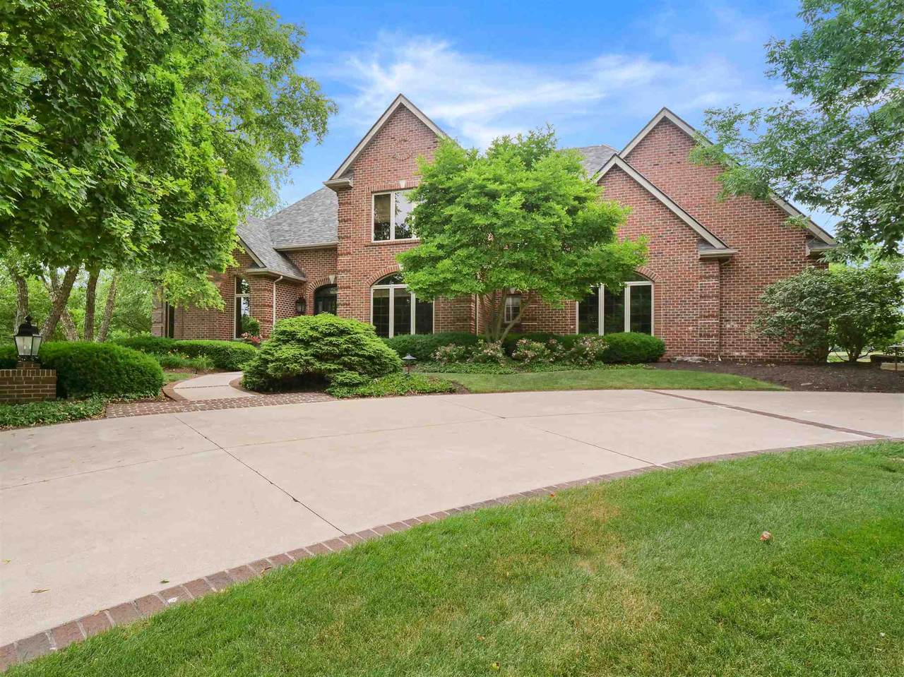 2005 Prestwick Lane - Photo 1