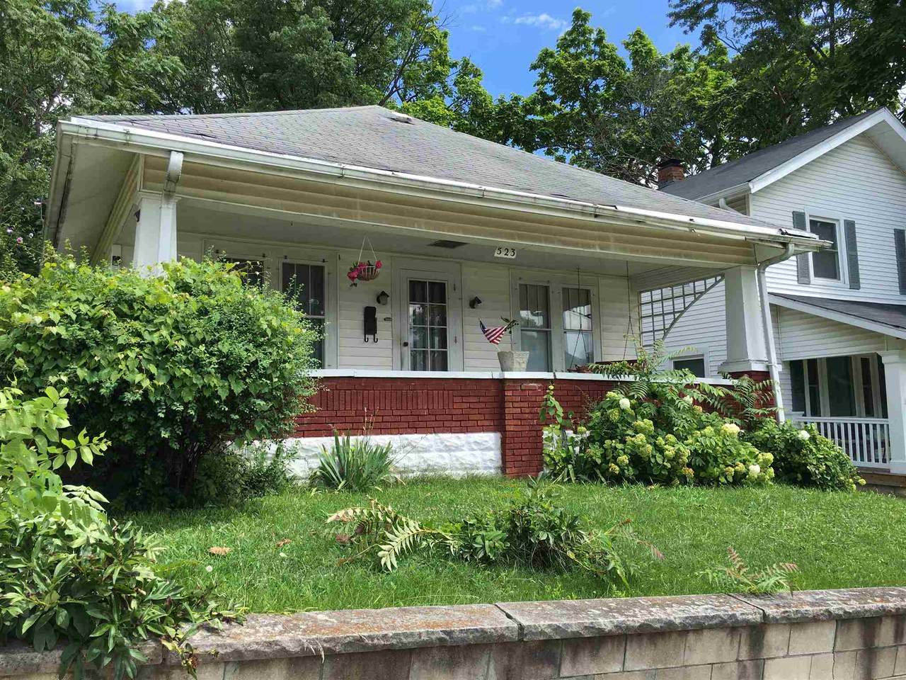 523 15th Street - Photo 1