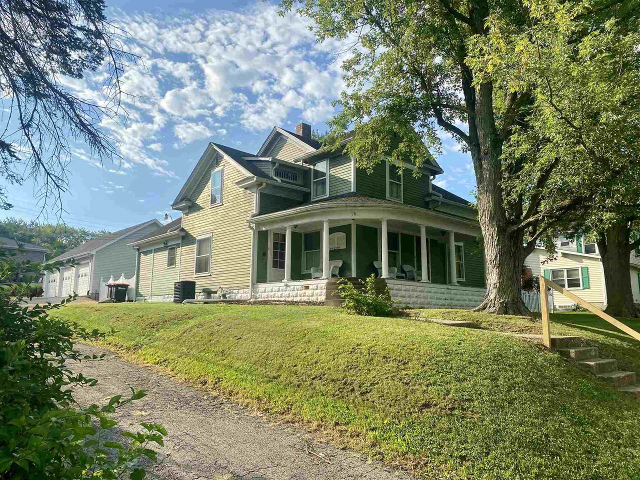703 Mcdonald Street - Photo 1
