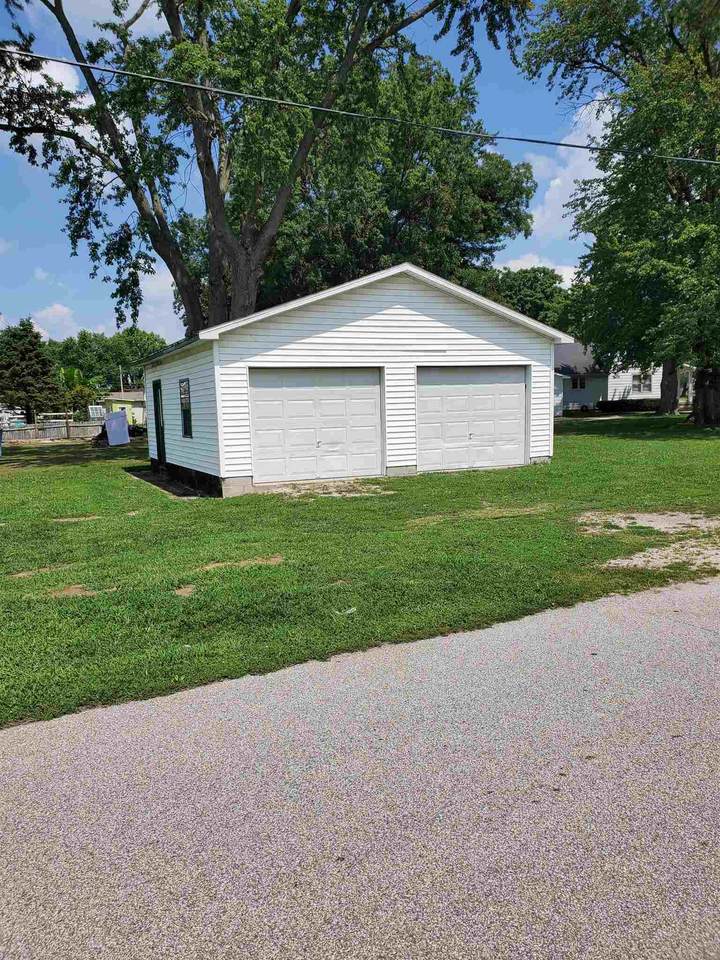 202 Park Street - Photo 1
