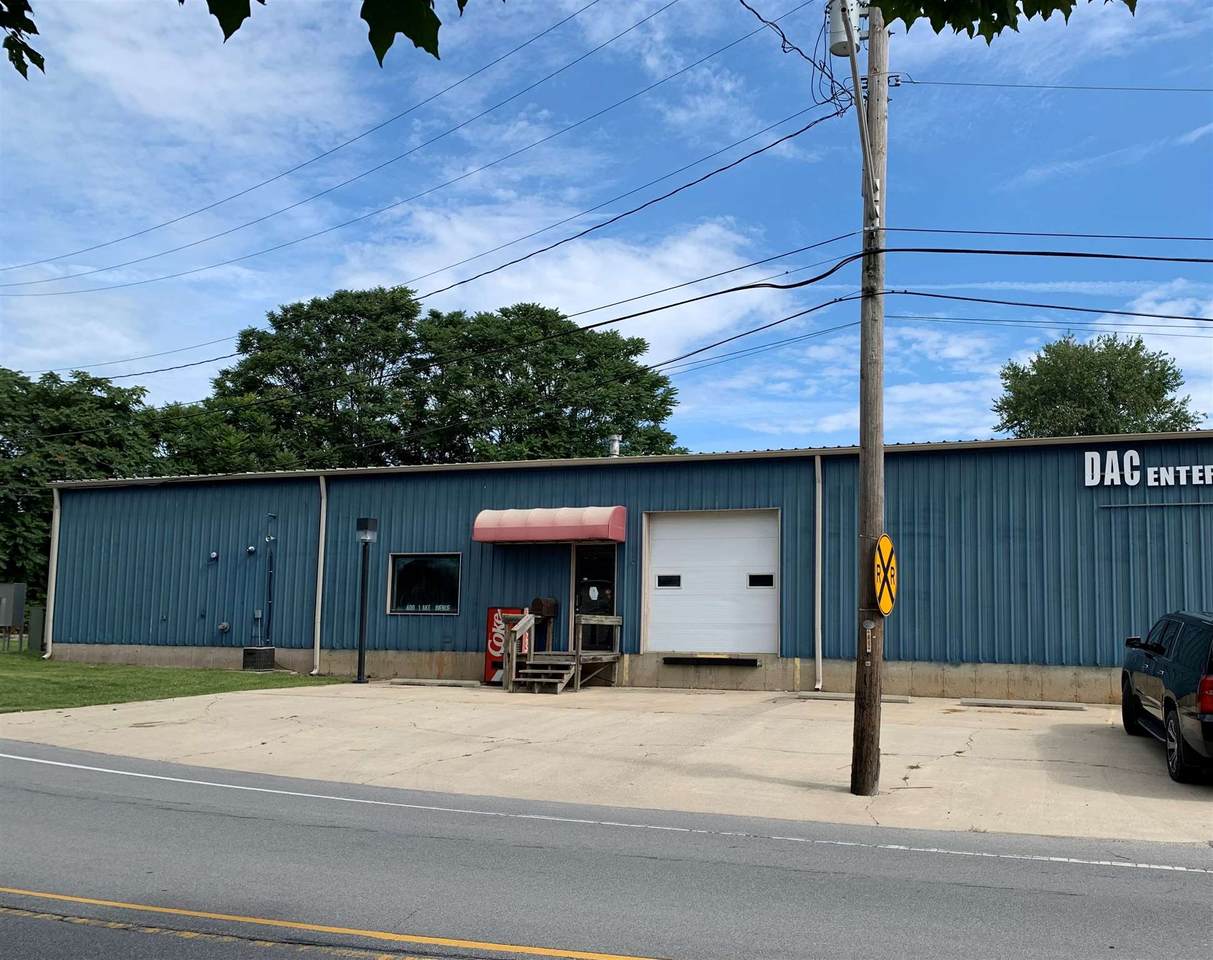400 Lake Avenue - Photo 1