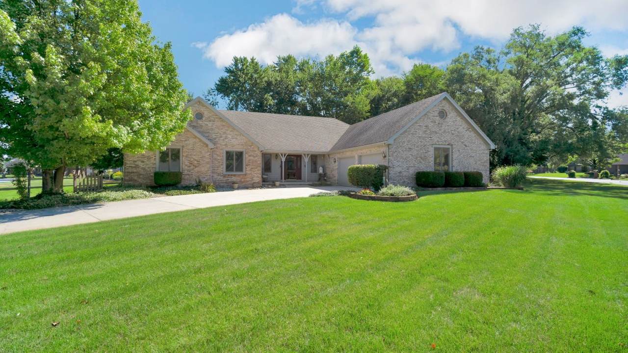 1704 Green Acres Drive - Photo 1