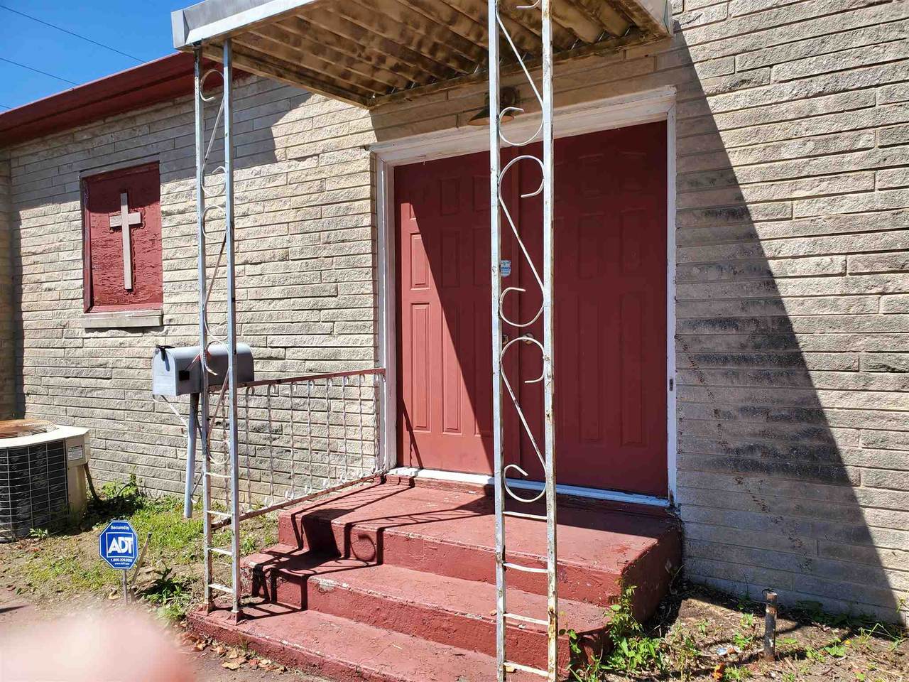 429 H Street - Photo 1
