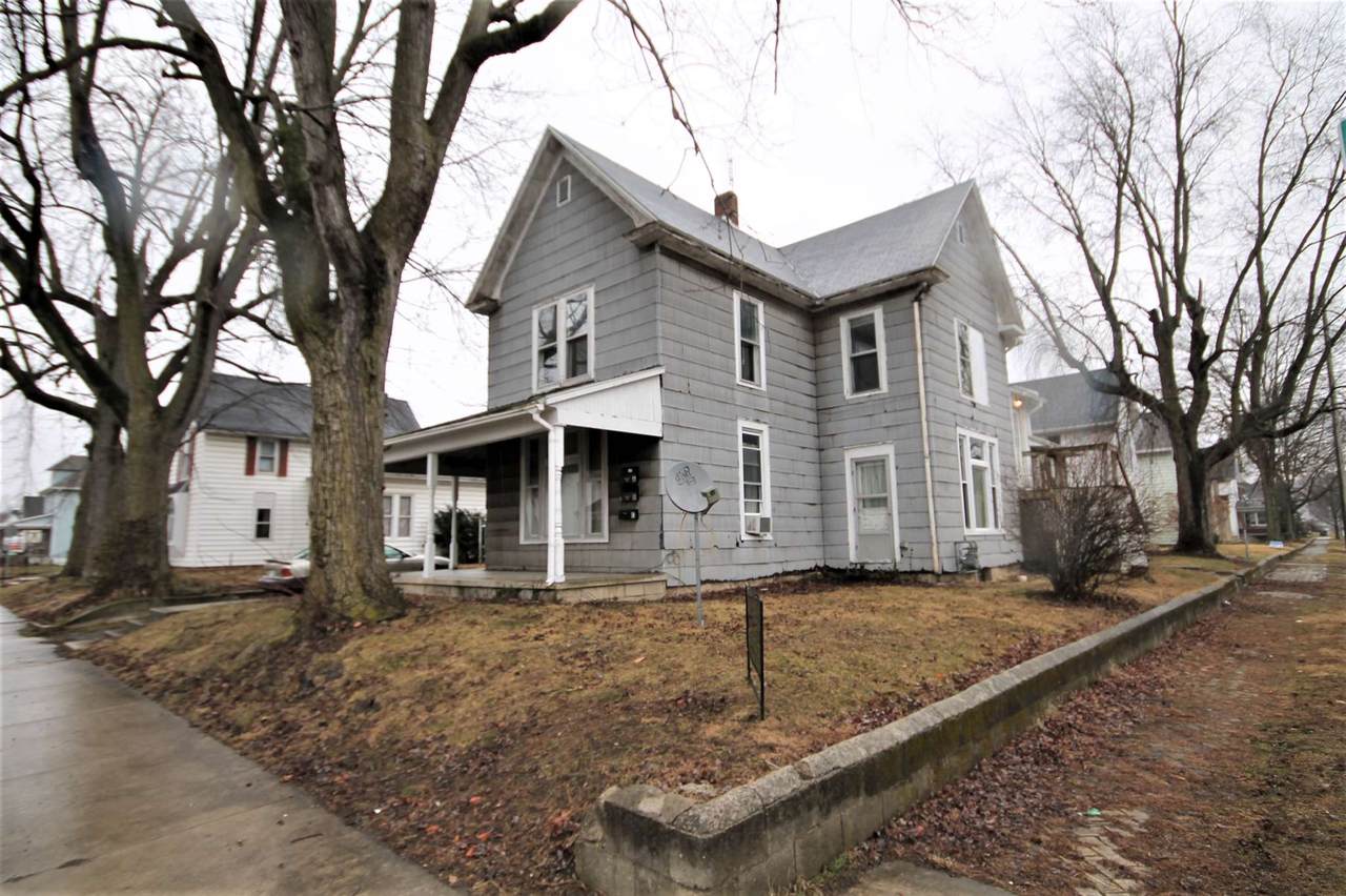 745 Salamonie Avenue - Photo 1