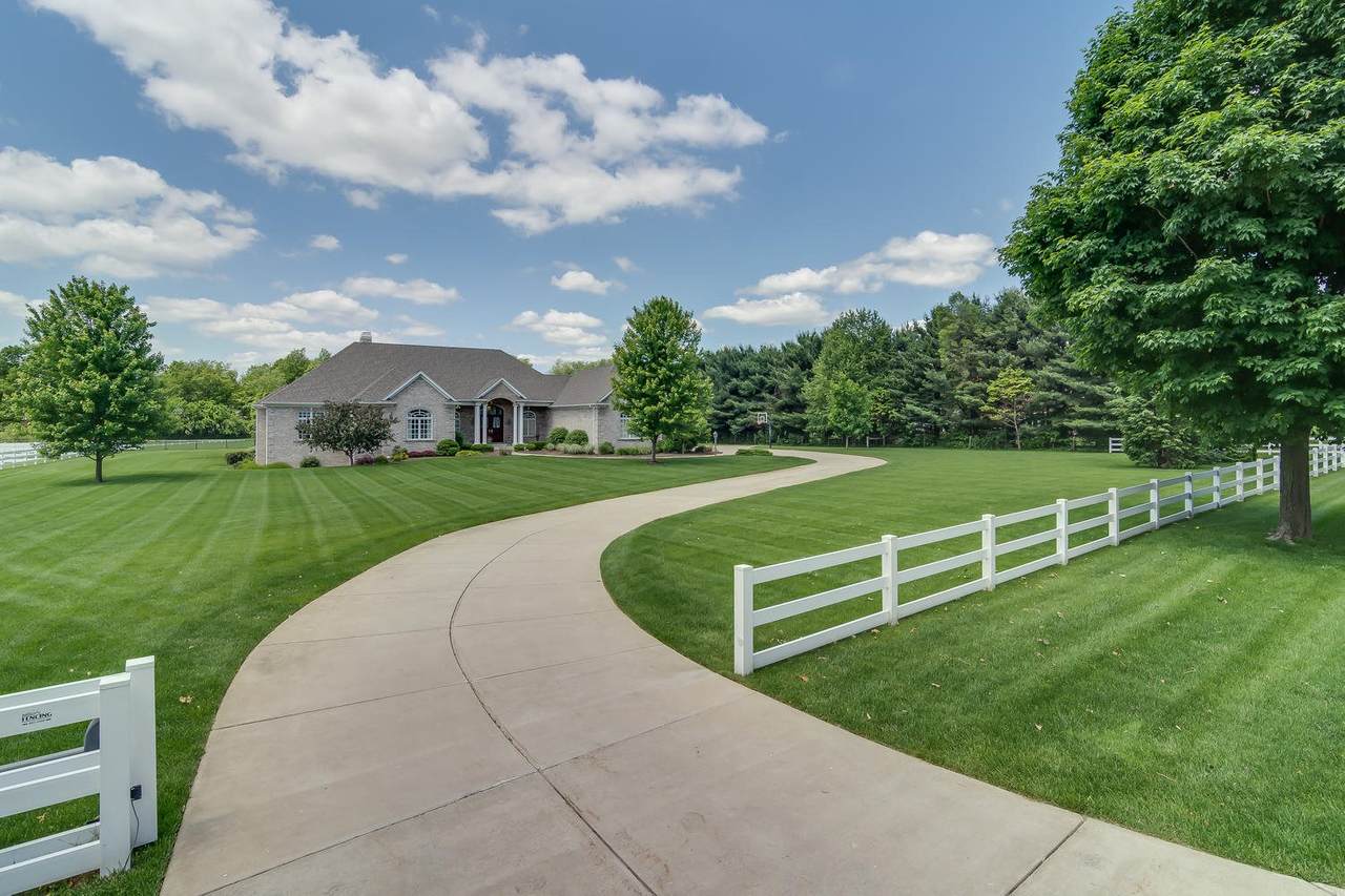 50905 Fox Trail - Photo 1