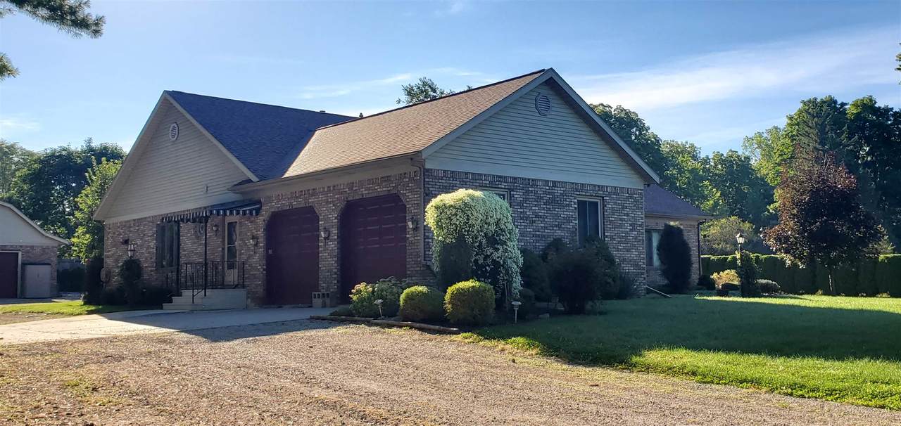 6834 Hamilton Road - Photo 1