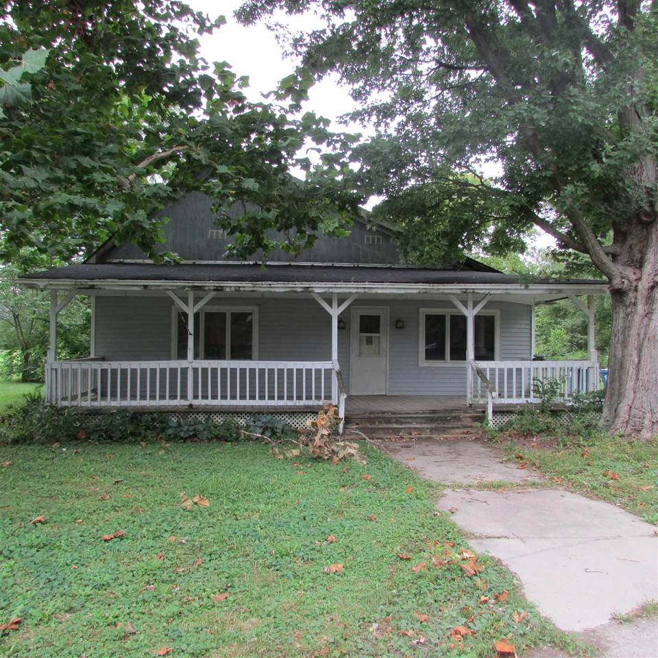 403 Carter Street - Photo 1