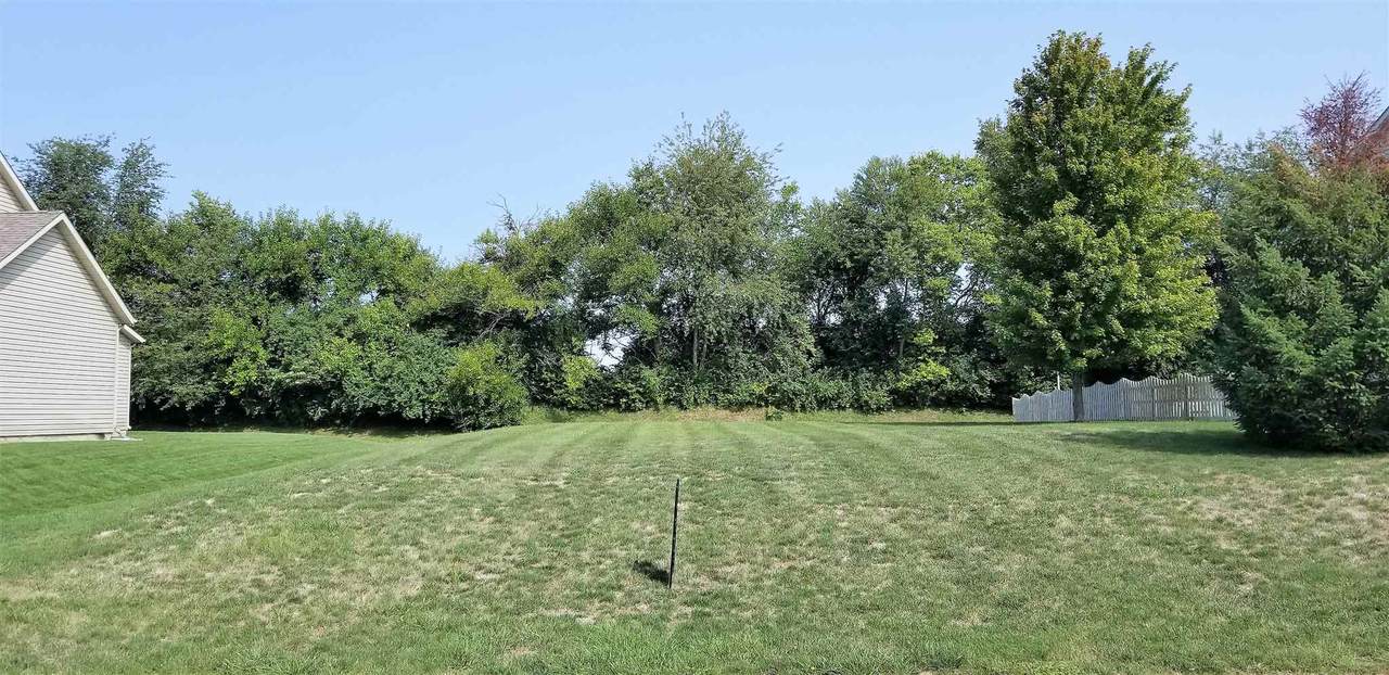 840 Admirals Point Drive - Photo 1