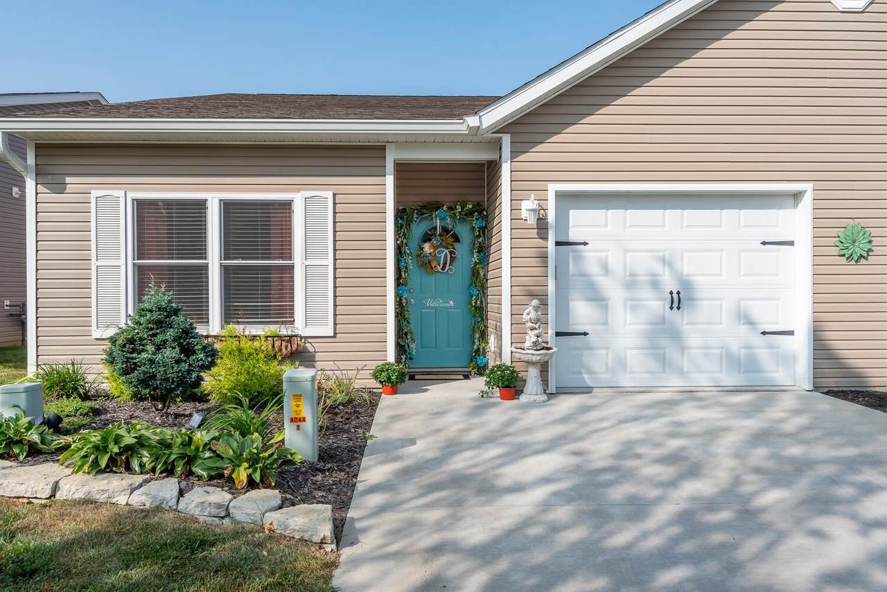 524 Fieldstone Boulevard - Photo 1