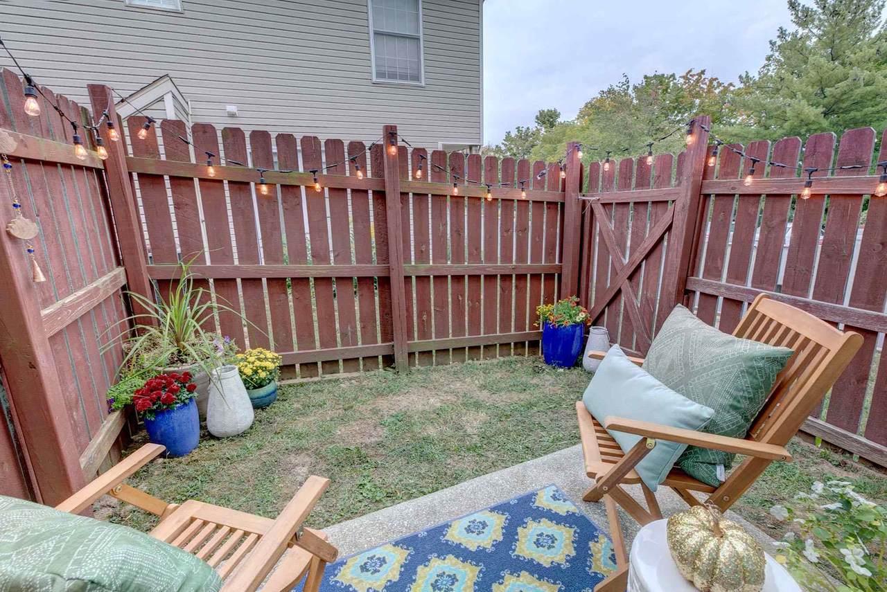 720 Sherwood Hills Drive - Photo 1