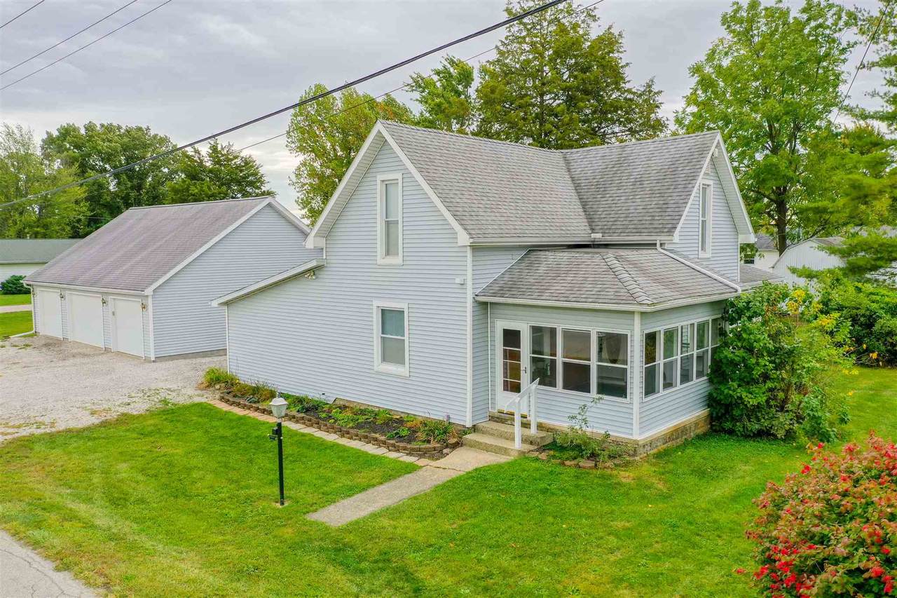 506 Lyons Street - Photo 1