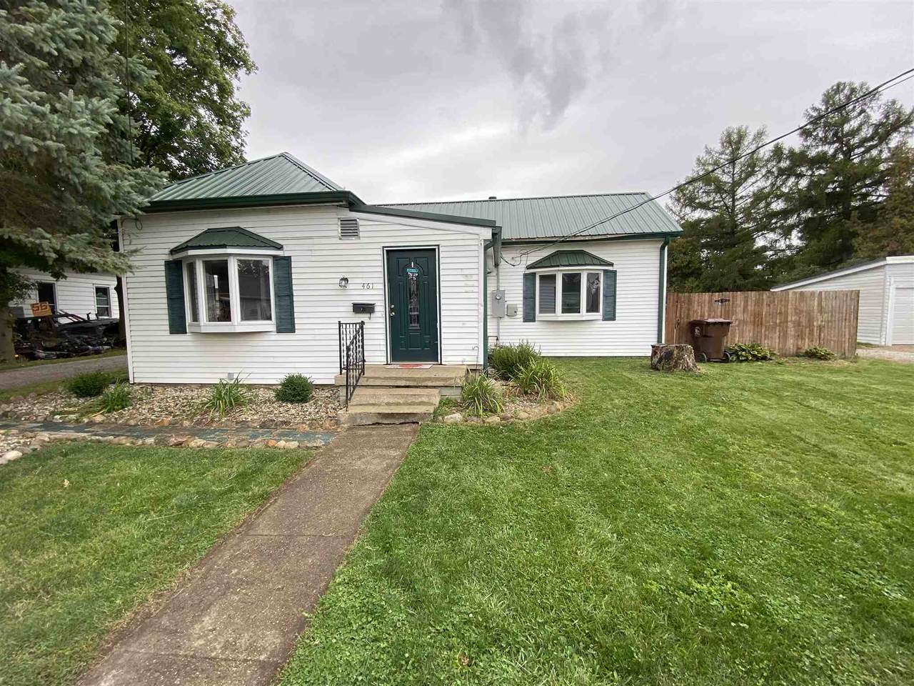 461 Bent Street - Photo 1