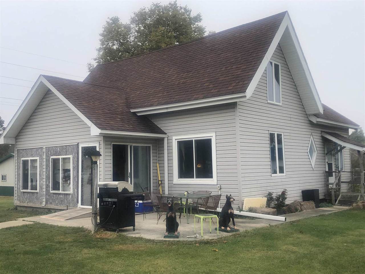 114 7th St Street - Photo 1