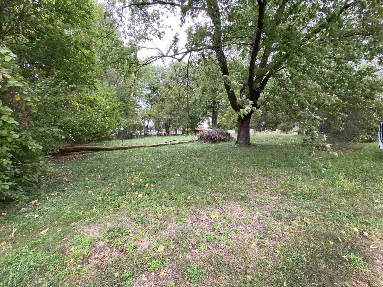 4 Robin Road - Photo 1