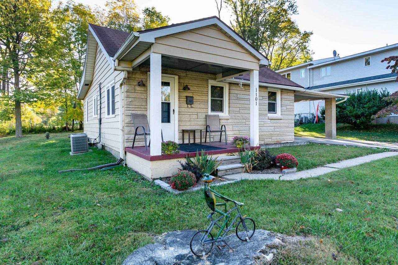 1101 Stull Avenue - Photo 1