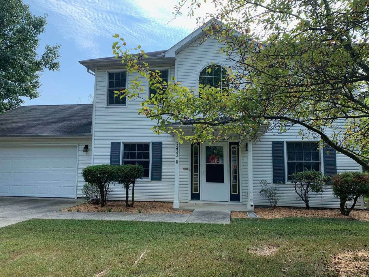 3233 Southern Oaks Drive - Photo 1