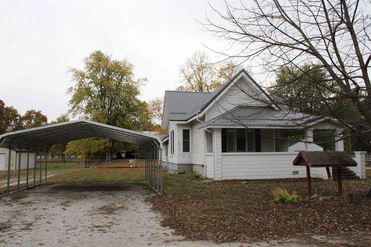 205 College Street - Photo 1
