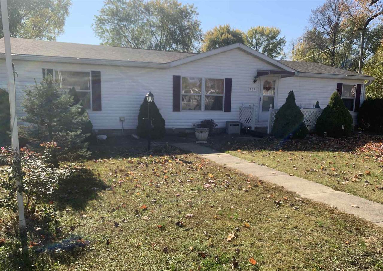 201 North Street - Photo 1