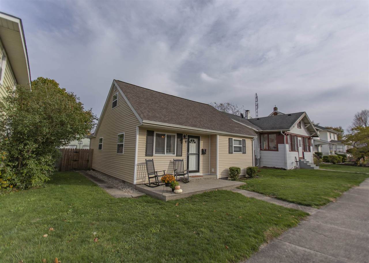 605 Lee Street - Photo 1