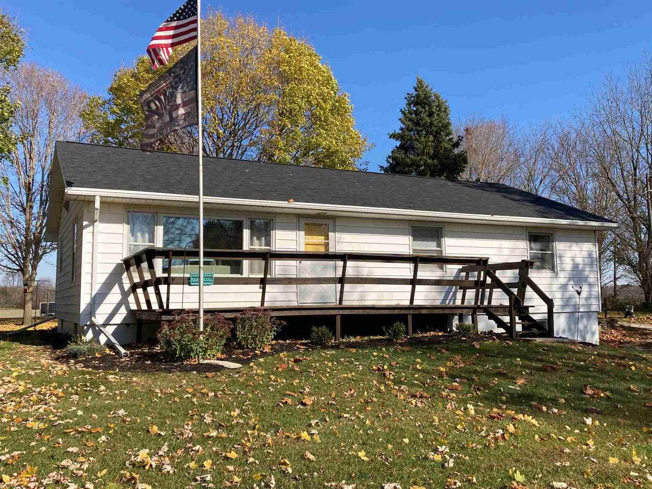 5920 Crystal Lake Road - Photo 1