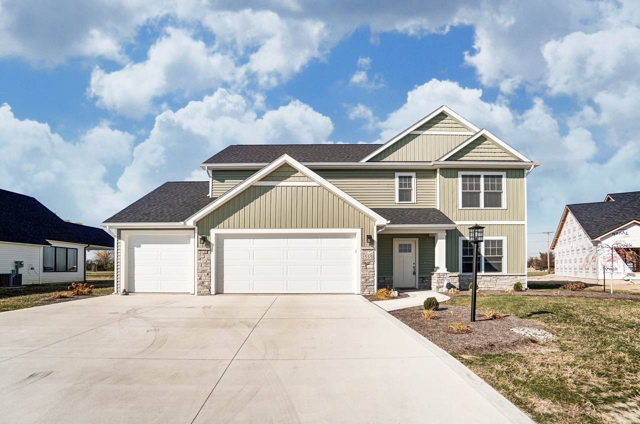 1555 Lavante Cove - Photo 1