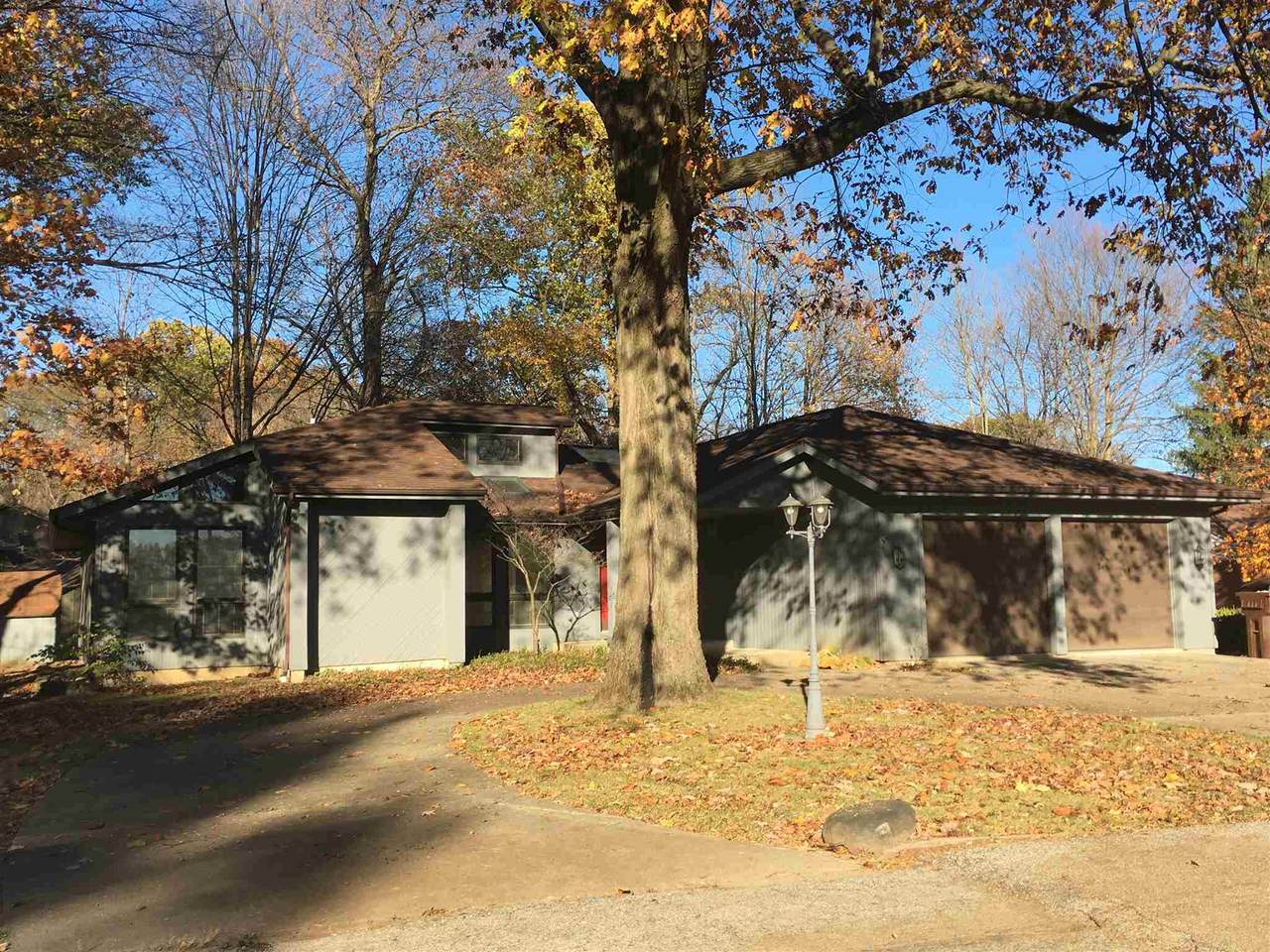 1452 Inez Street - Photo 1