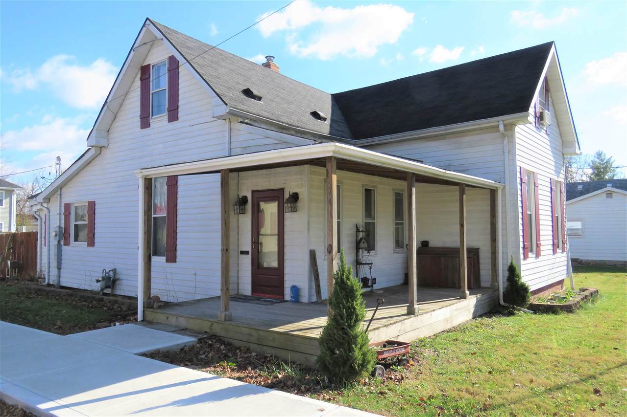 137 Monroe Street - Photo 1