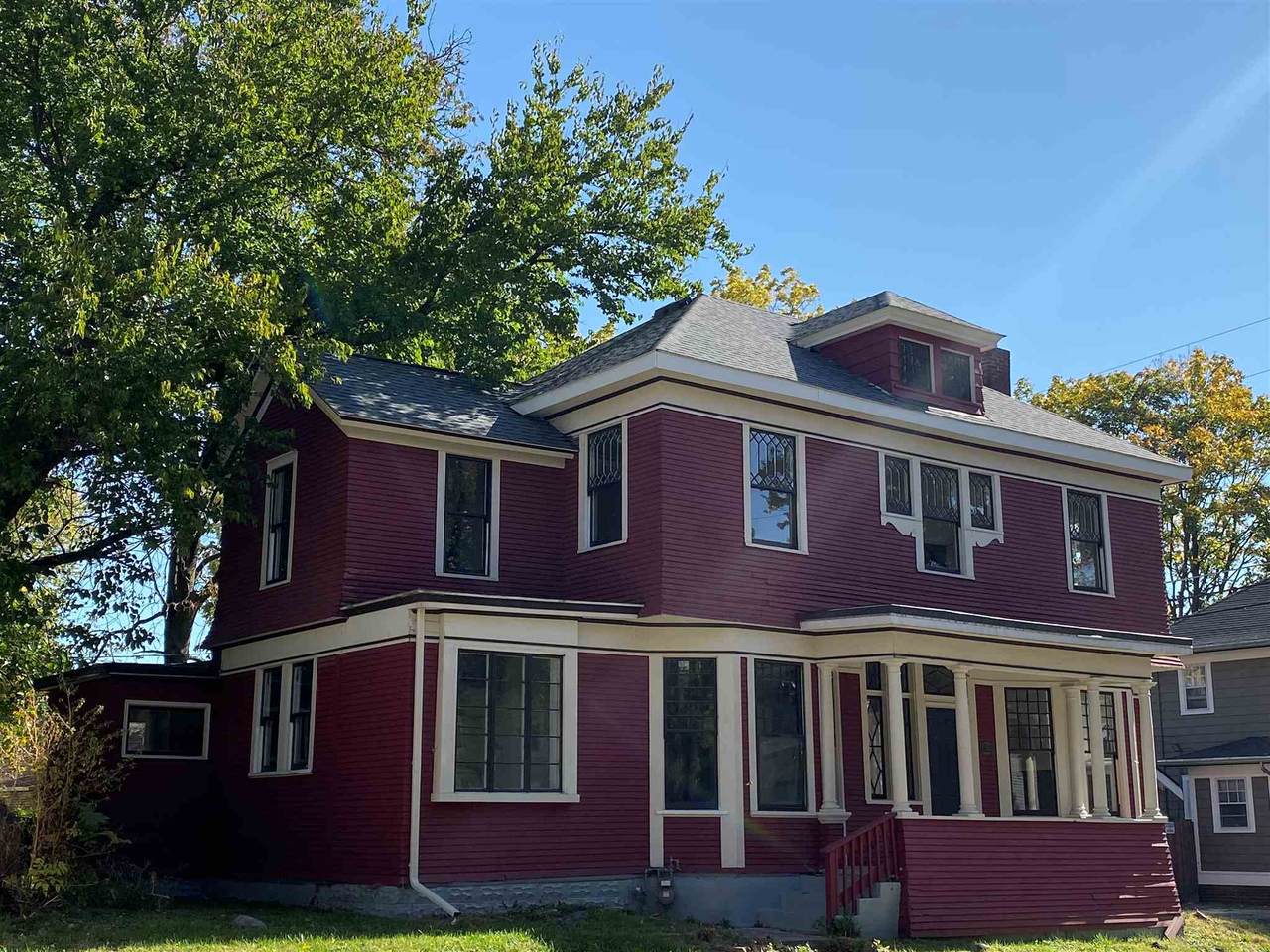 2215 Webster Street - Photo 1