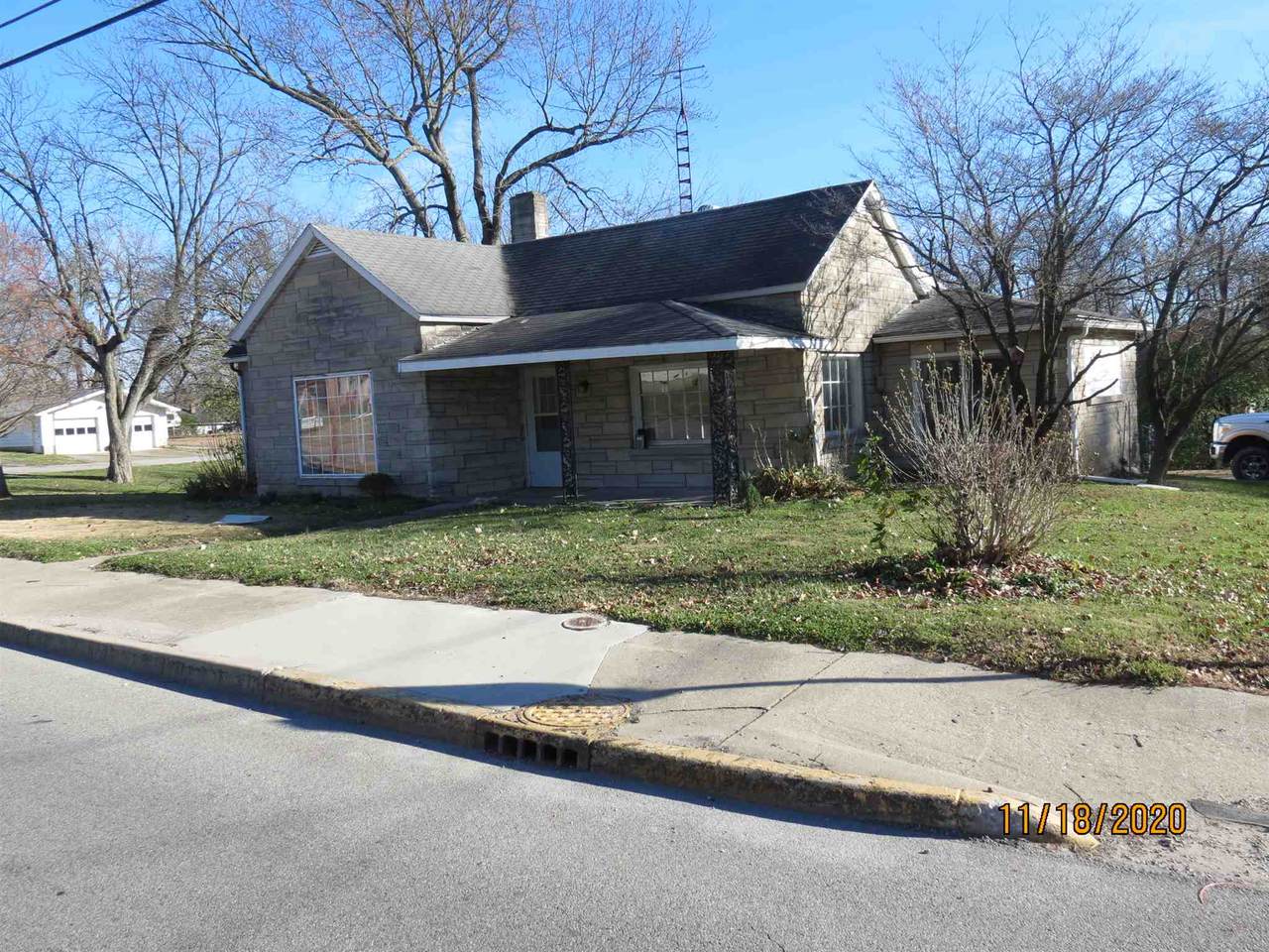 1603 Main Street - Photo 1