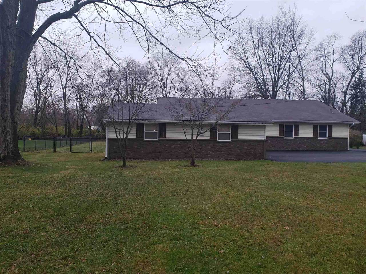 2707 Park Road - Photo 1