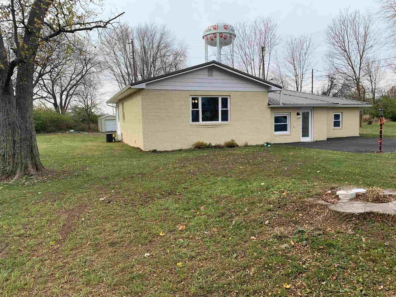 1701 Boulevard Place - Photo 1
