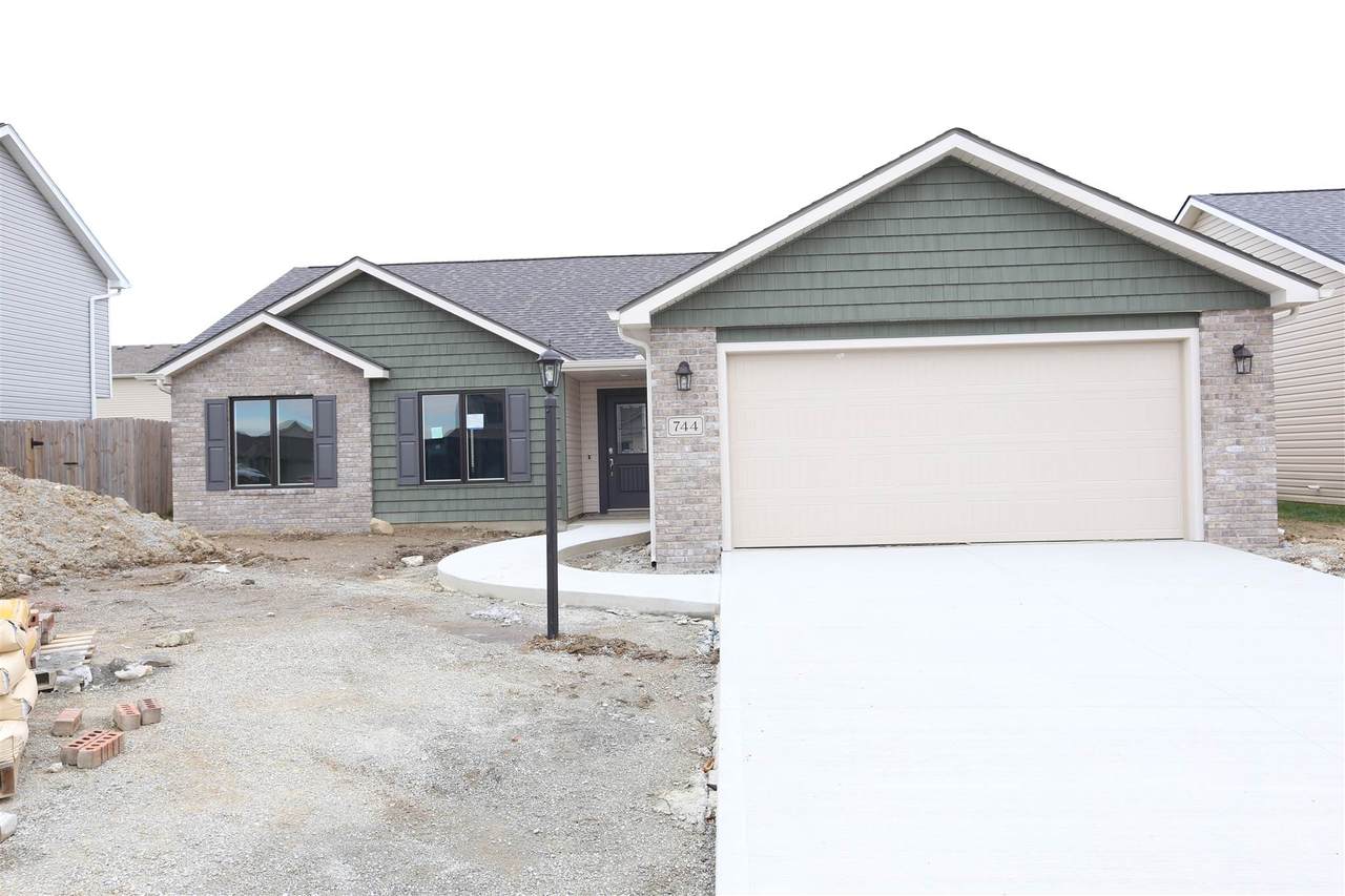 744 Long Ridge Road - Photo 1
