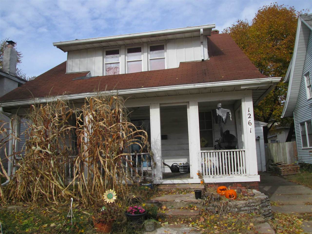 1261 Diamond Avenue - Photo 1