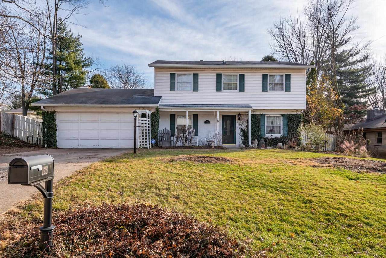 126 Lexington Drive - Photo 1