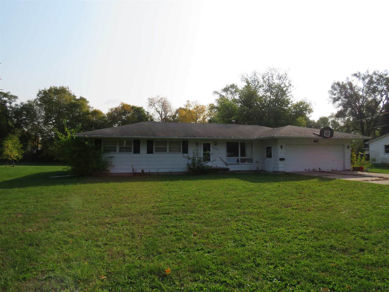 59188 Lewis Street - Photo 1