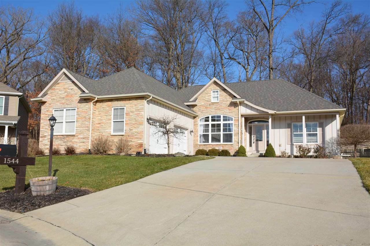 1544 Sandstone Court - Photo 1