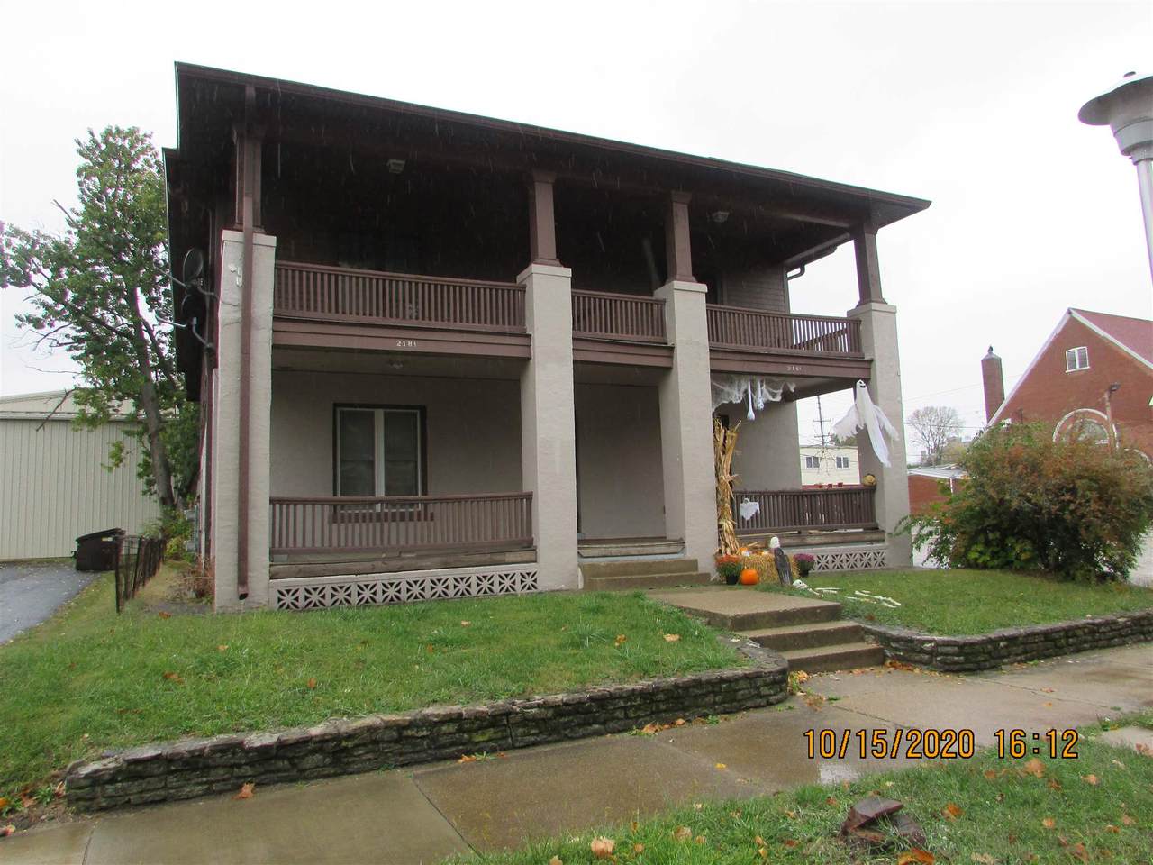 218 6th Street - Photo 1